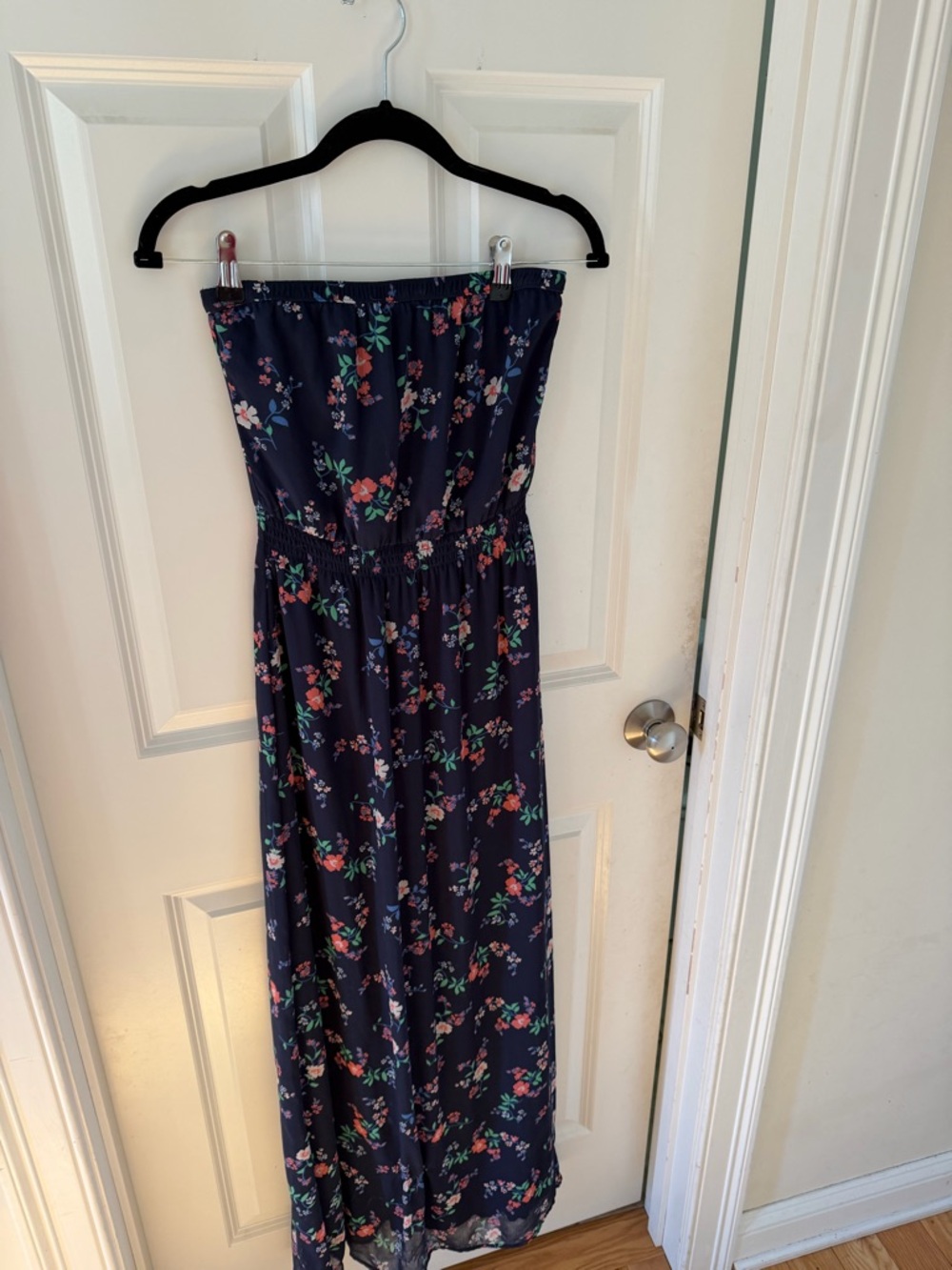 Hollister Navy Floral maxi strapless dress - Picture 2 of 3